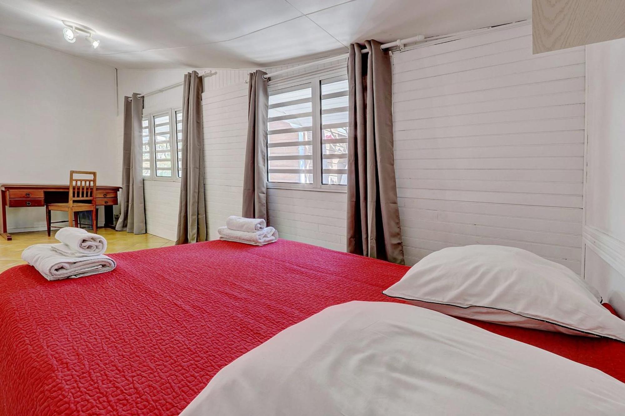La Villa D'Eden - Saint Gilles Les Bains Zewnętrze zdjęcie